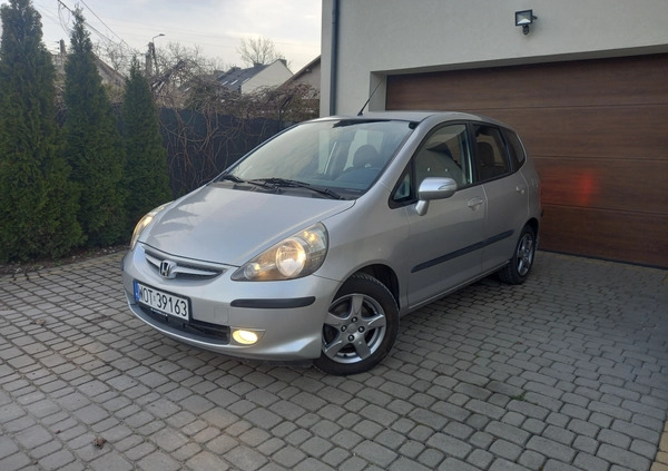 Honda Jazz cena 25900 przebieg: 140000, rok produkcji 2008 z Warszawa małe 781